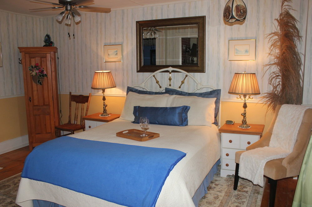 Domaine Les Boises Lee Farm S.A Bed & Breakfast Stanstead Exterior photo