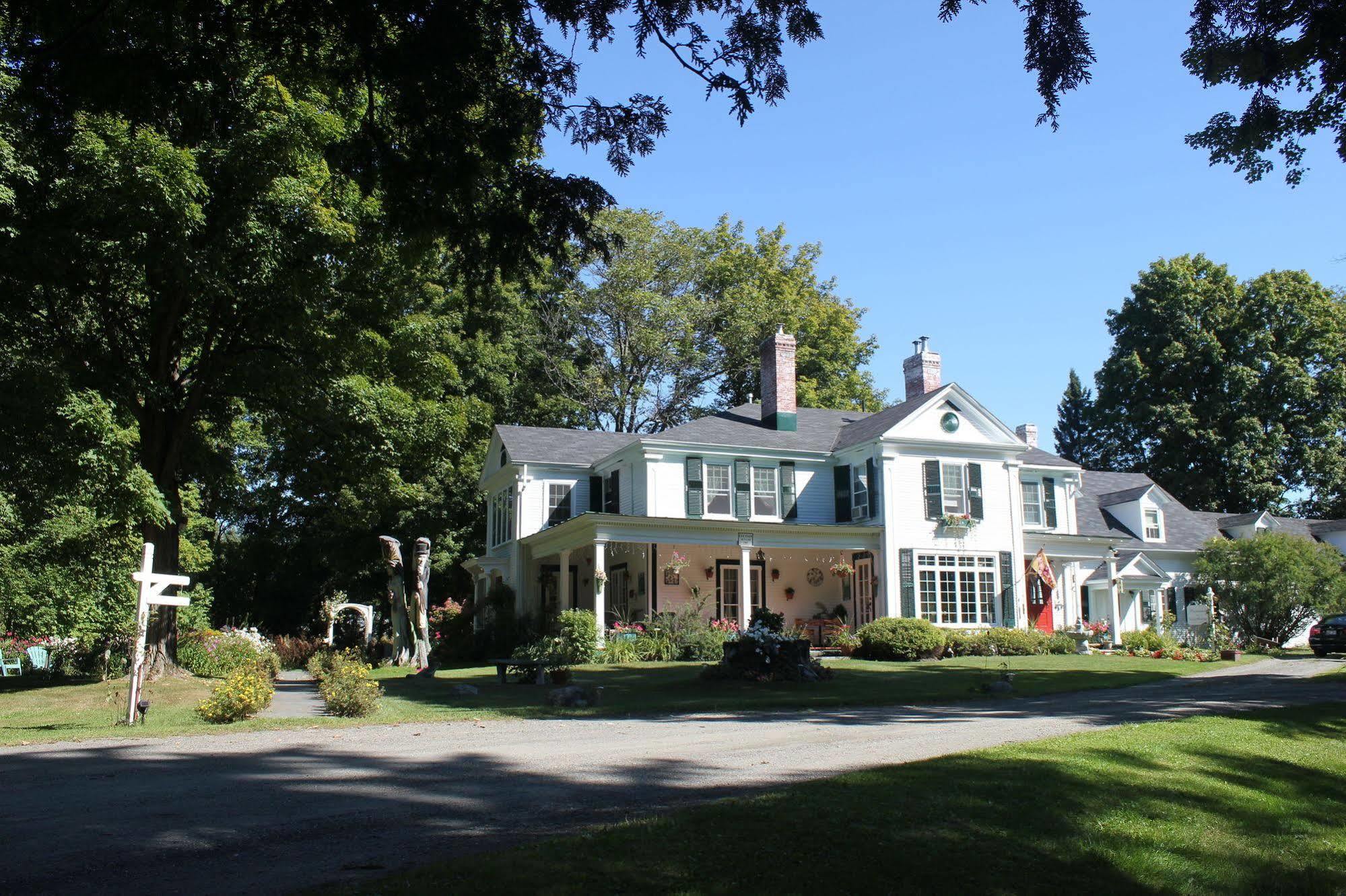 Domaine Les Boises Lee Farm S.A Bed & Breakfast Stanstead Exterior photo