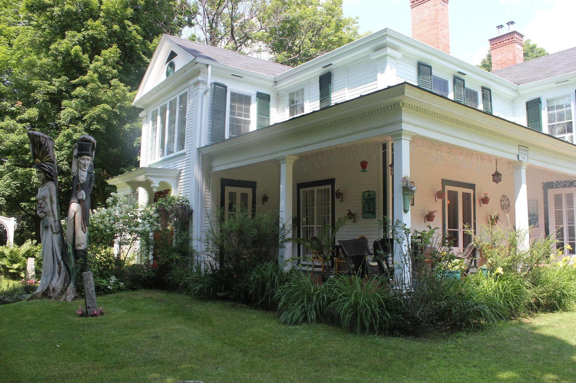 Domaine Les Boises Lee Farm S.A Bed & Breakfast Stanstead Exterior photo