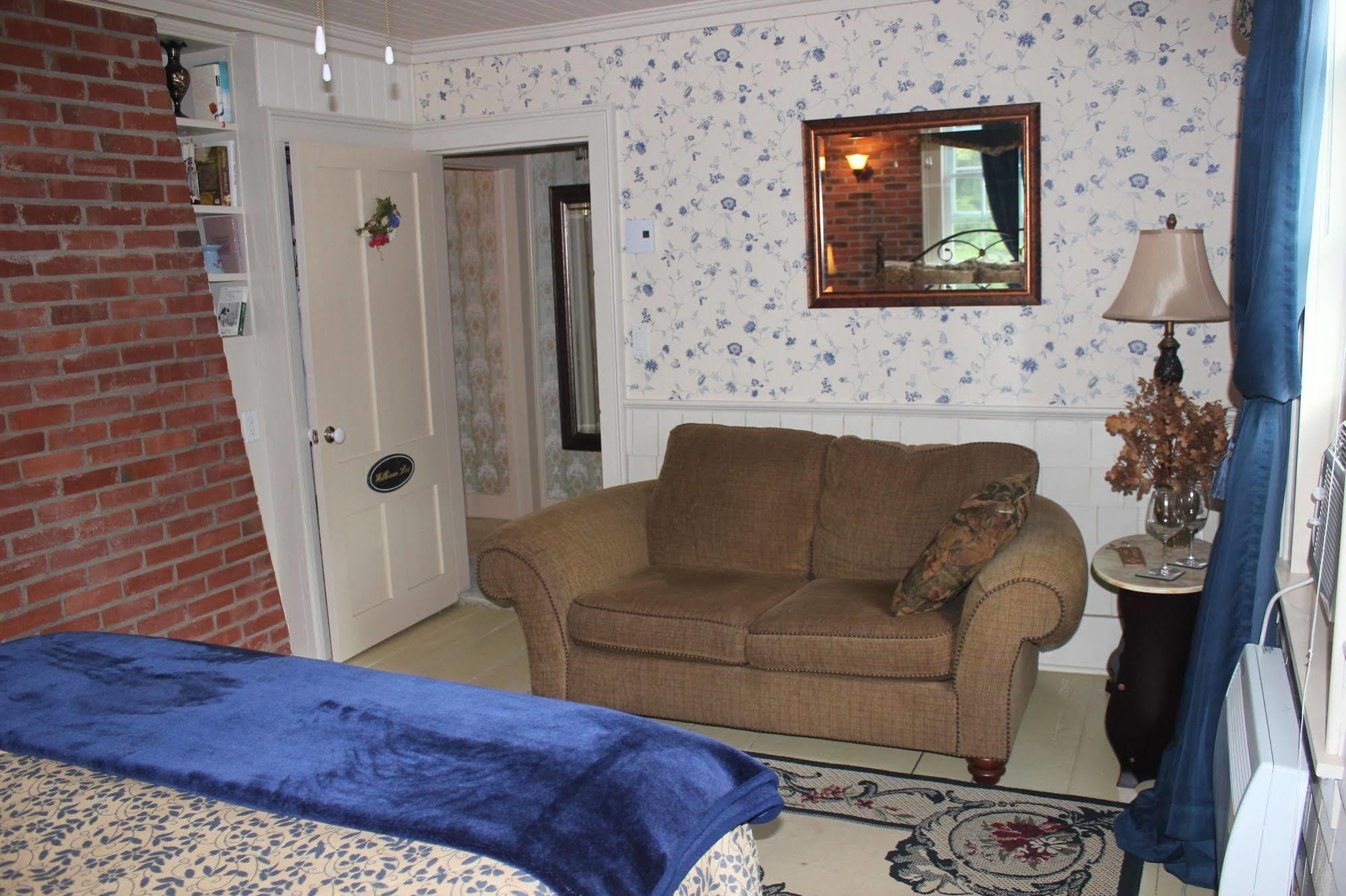 Domaine Les Boises Lee Farm S.A Bed & Breakfast Stanstead Exterior photo